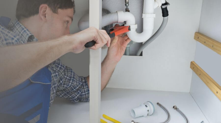 Professional expert plumbing services in Stonefort, IL